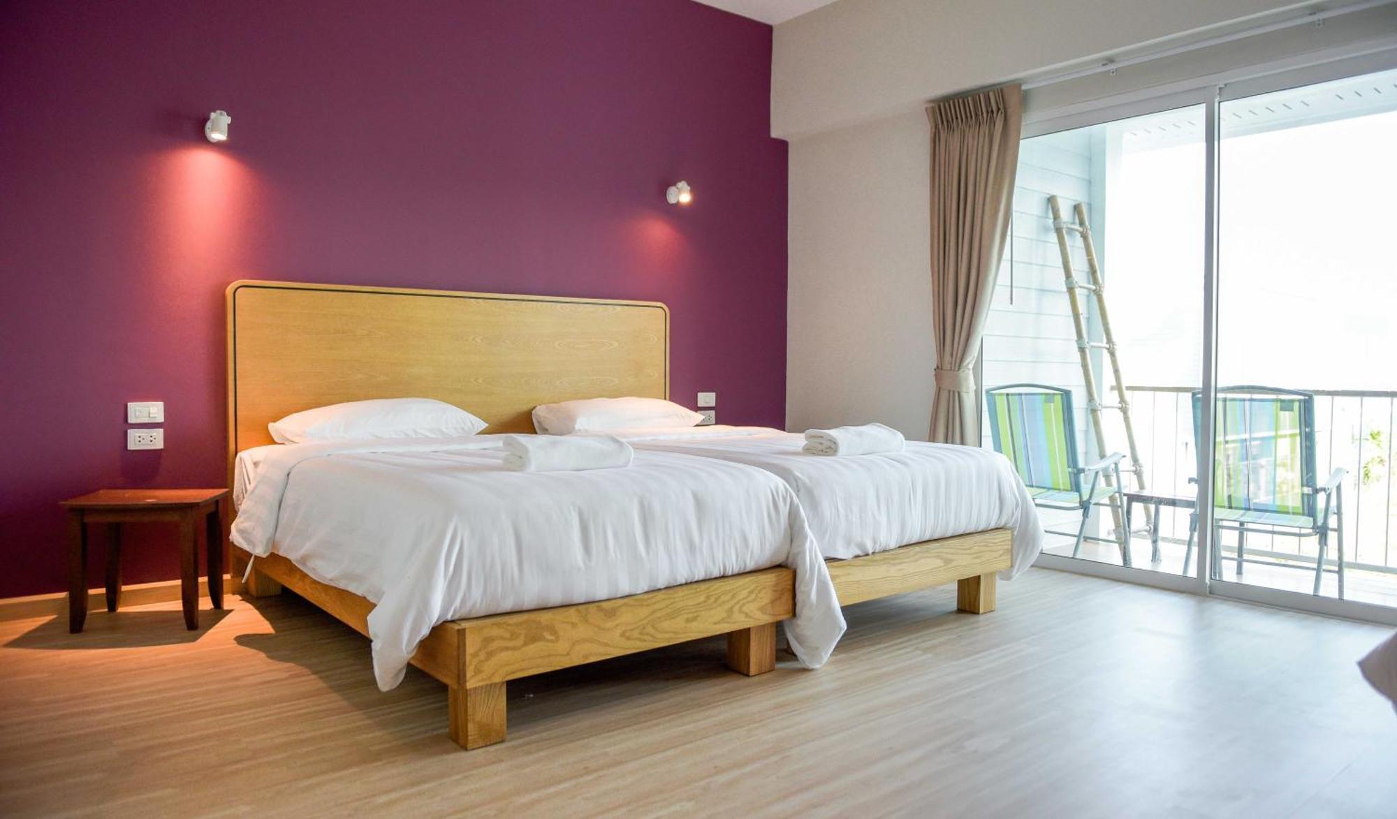 Seaman Resort Haad Chao Samran Esterno foto